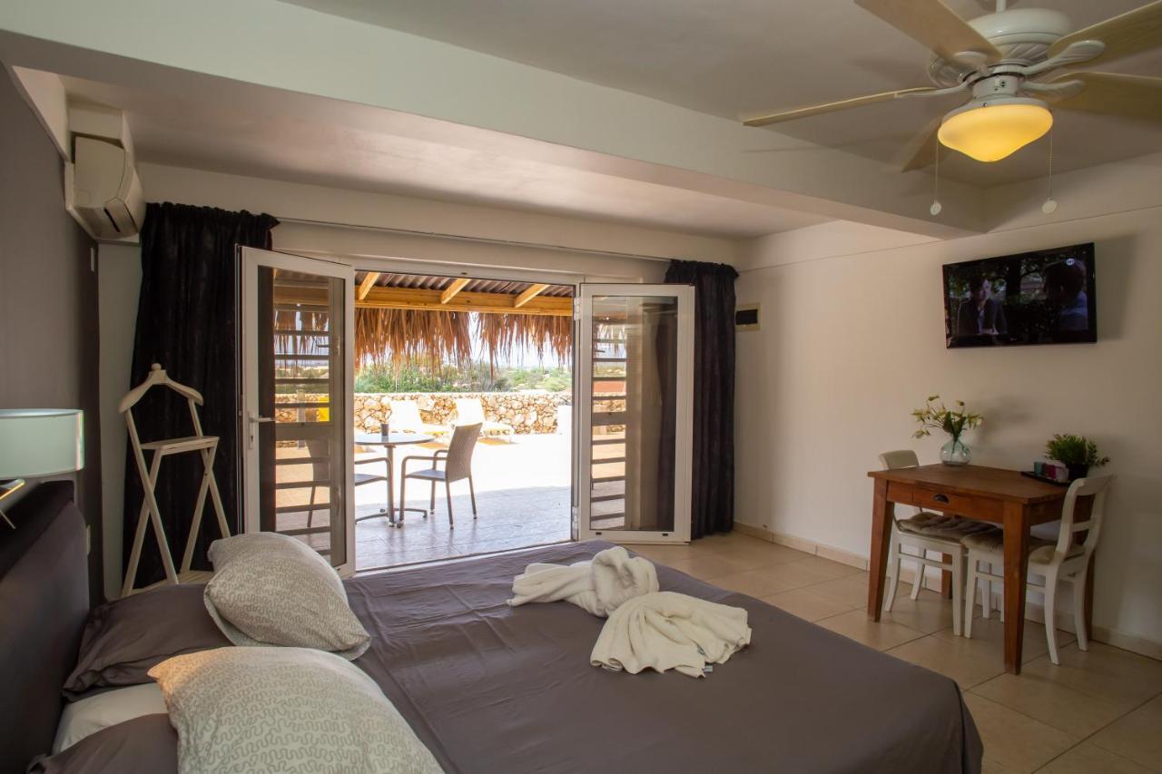 Hillside Resort Bonaire Playa Exteriör bild