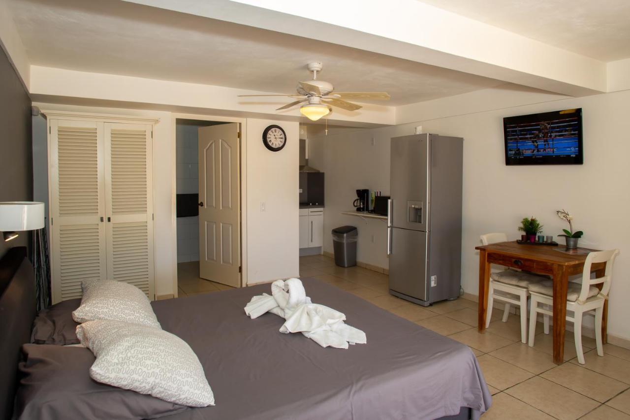 Hillside Resort Bonaire Playa Exteriör bild